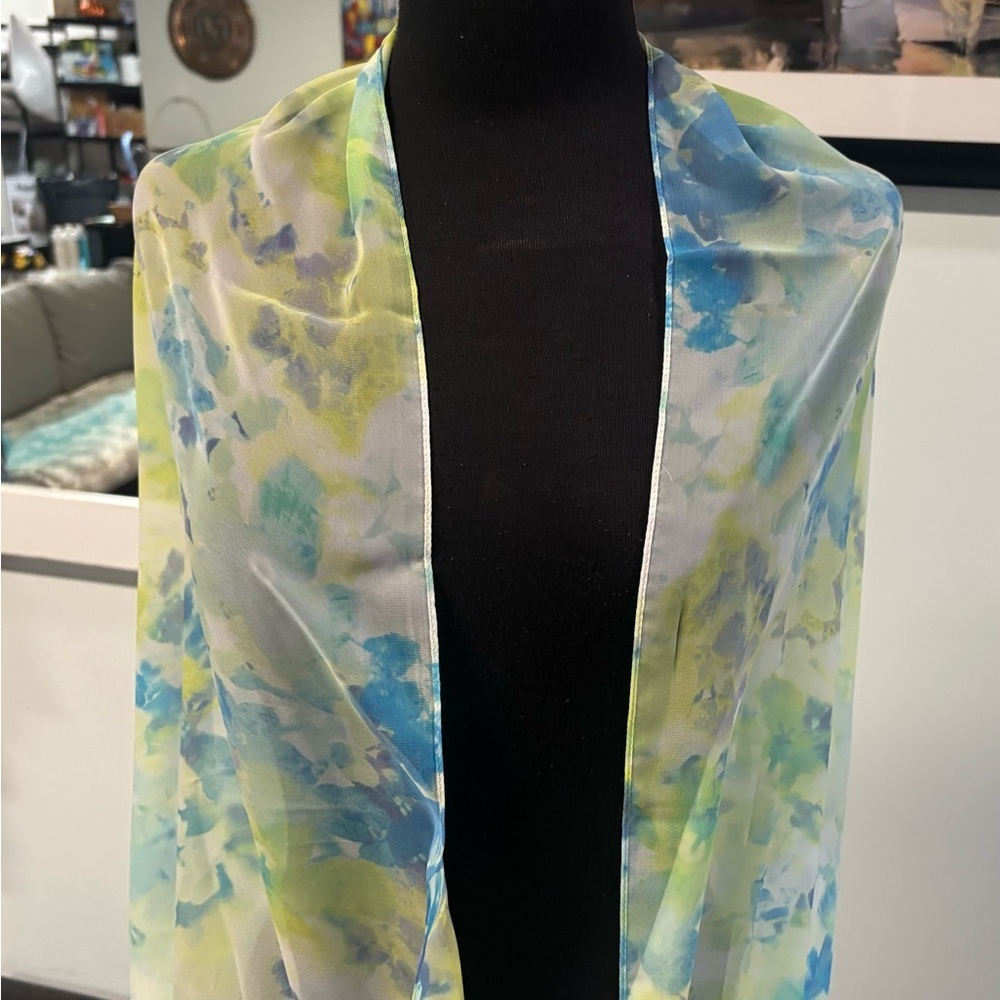 ❤️Calvin Klein Watercolor Scarf - Picture 4 of 6